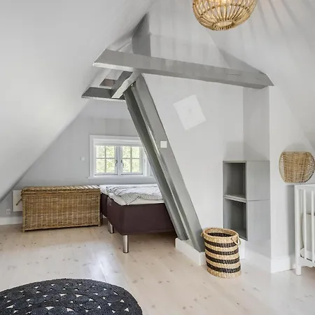 3 Bedroom In Faxe Ladeplads Semesterbostad *