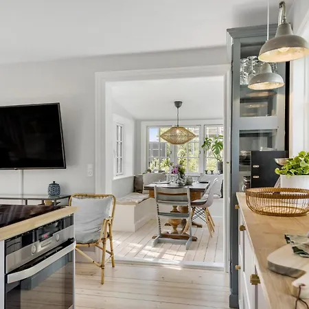 3 Bedroom In Faxe Ladeplads Feriehus *