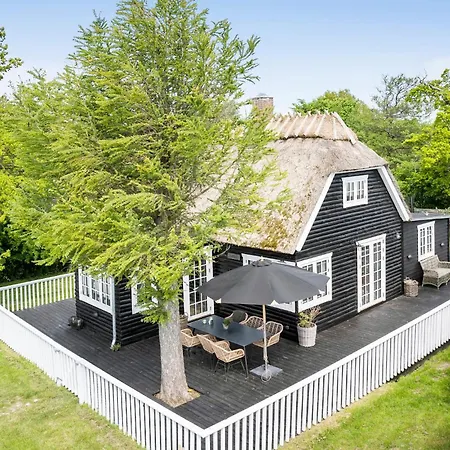 3 Bedroom In Faxe Ladeplads Fakse Ladeplads